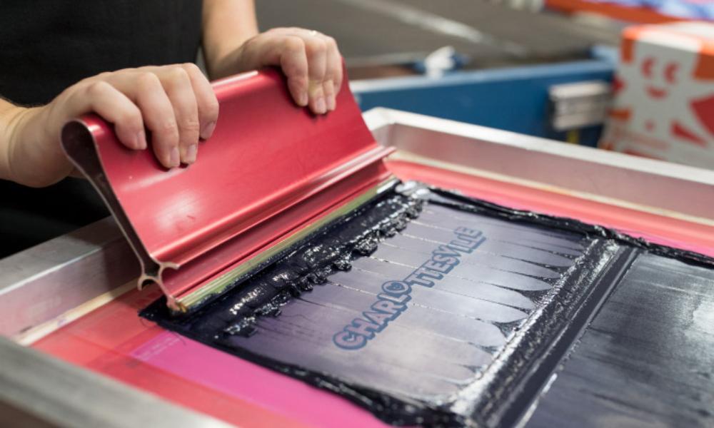 7 Benefits of Custom Screen-Printed Apparel Screen printing